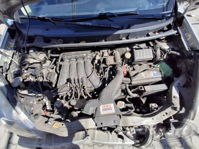 2014 NISSAN LIVINA 
