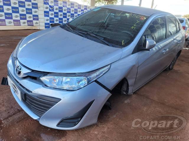 2022 TOYOTA YARIS SEDA 
