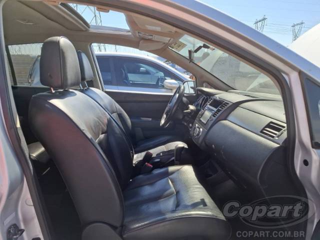2013 NISSAN TIIDA 