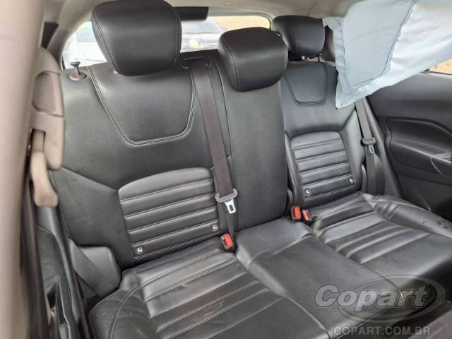 2022 NISSAN KICKS 