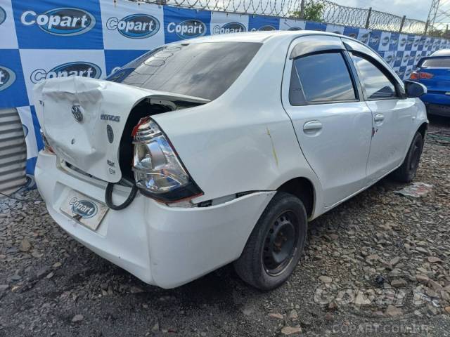 2014 TOYOTA ETIOS SEDA 