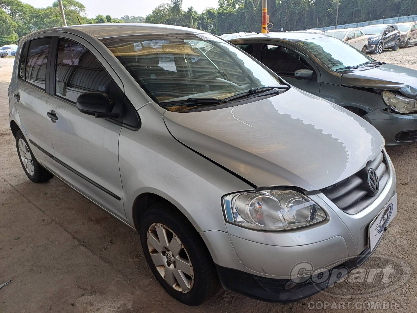 Volkswagen Fox Route 1.6 Total Flex 2008 Médio Dano Lateral