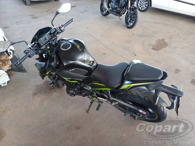 2021 KAWASAKI Z900 