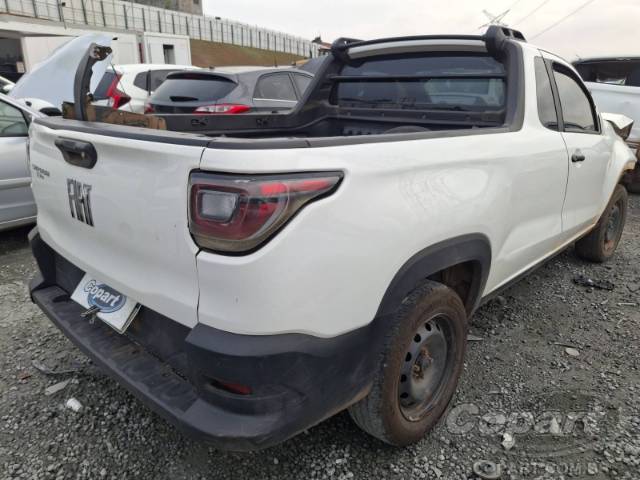 2025 FIAT STRADA 