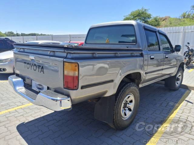 1998 TOYOTA HILUX CD 