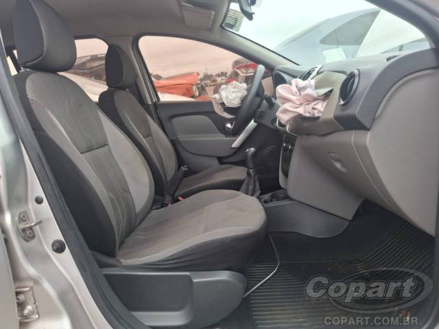 2019 RENAULT LOGAN 