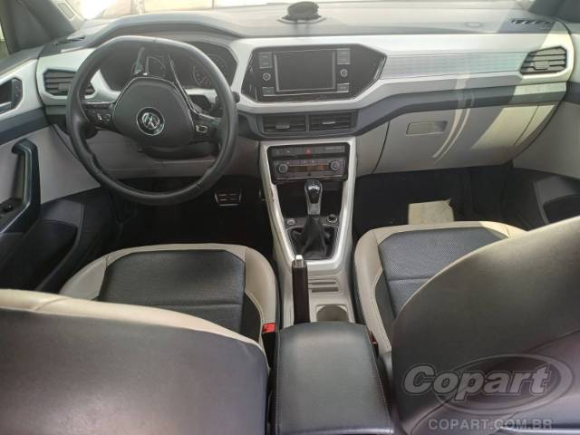 2020 VOLKSWAGEN T-CROSS 