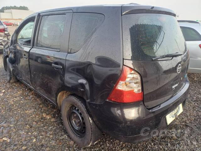 2010 NISSAN LIVINA 