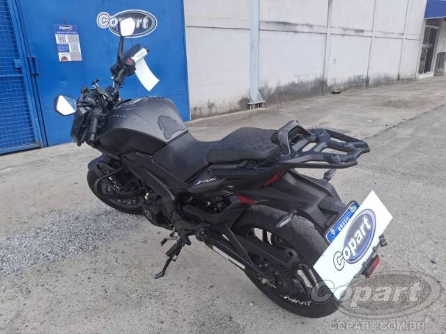 2025 BAJAJ DOMINAR 