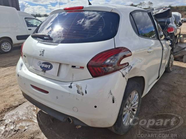 2017 PEUGEOT 208 