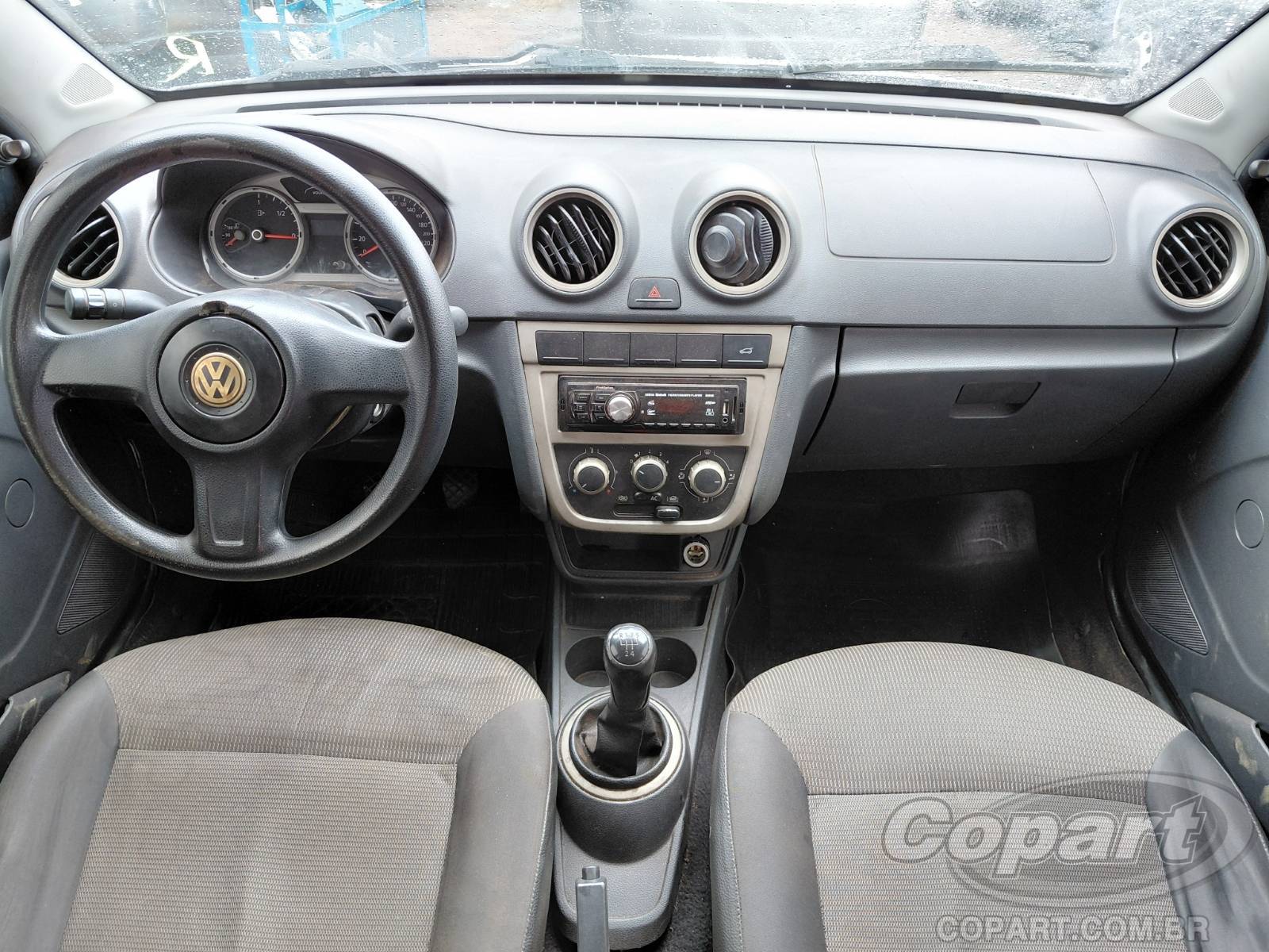 2013 VOLKSWAGEN VOYAGE — foto 9 de 10