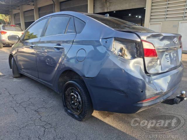 2015 HYUNDAI HB20S 