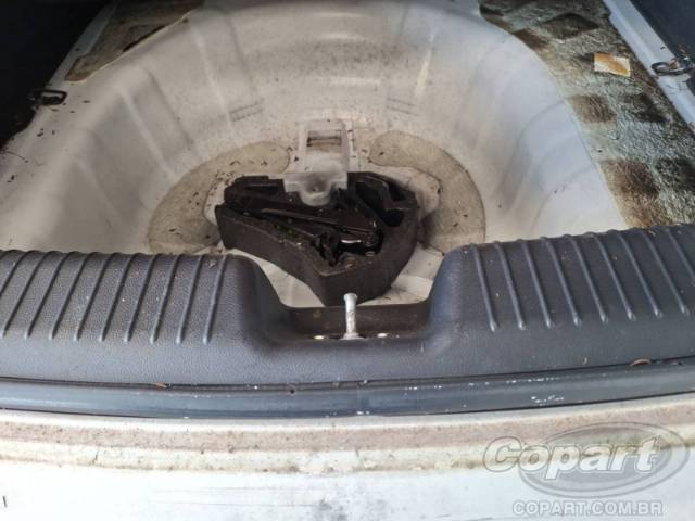 2014 HYUNDAI HB20S 