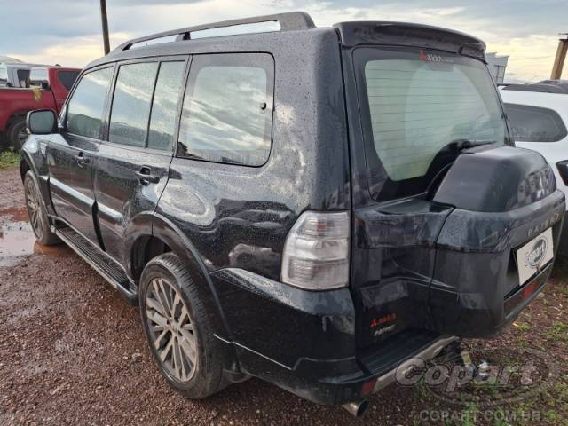 2020 MITSUBISHI PAJERO FULL 