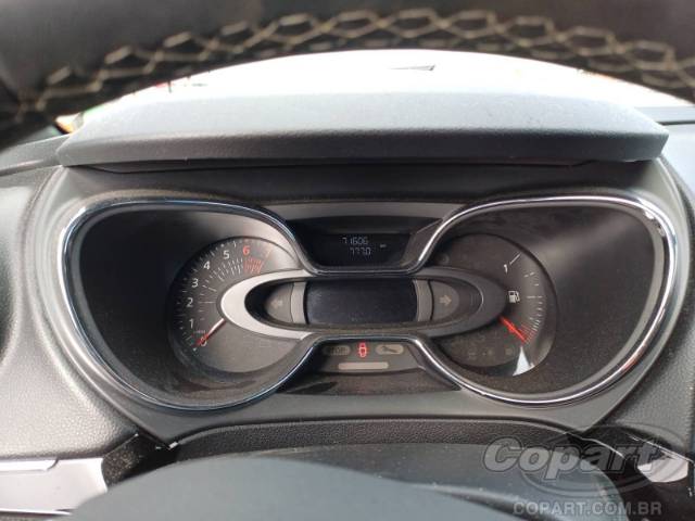 2022 RENAULT CAPTUR 