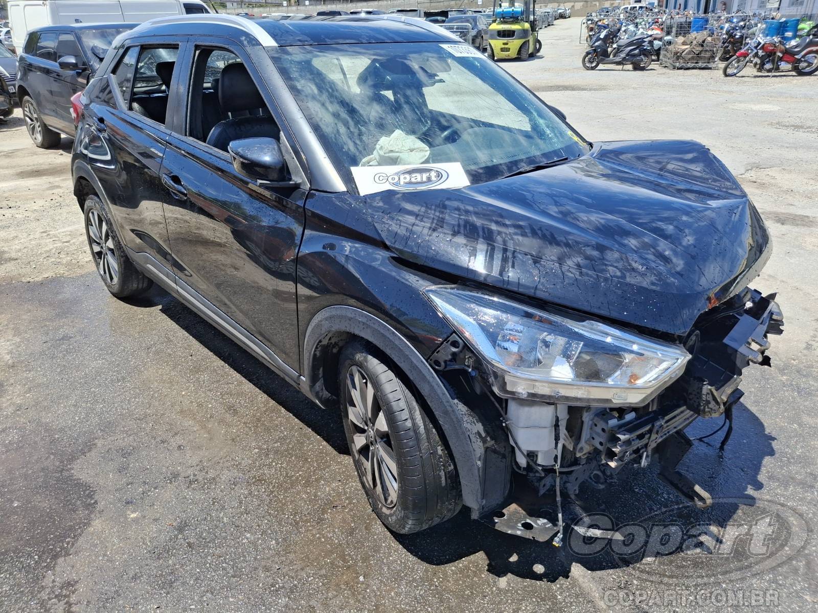 NISSAN KICKS SUV 2017