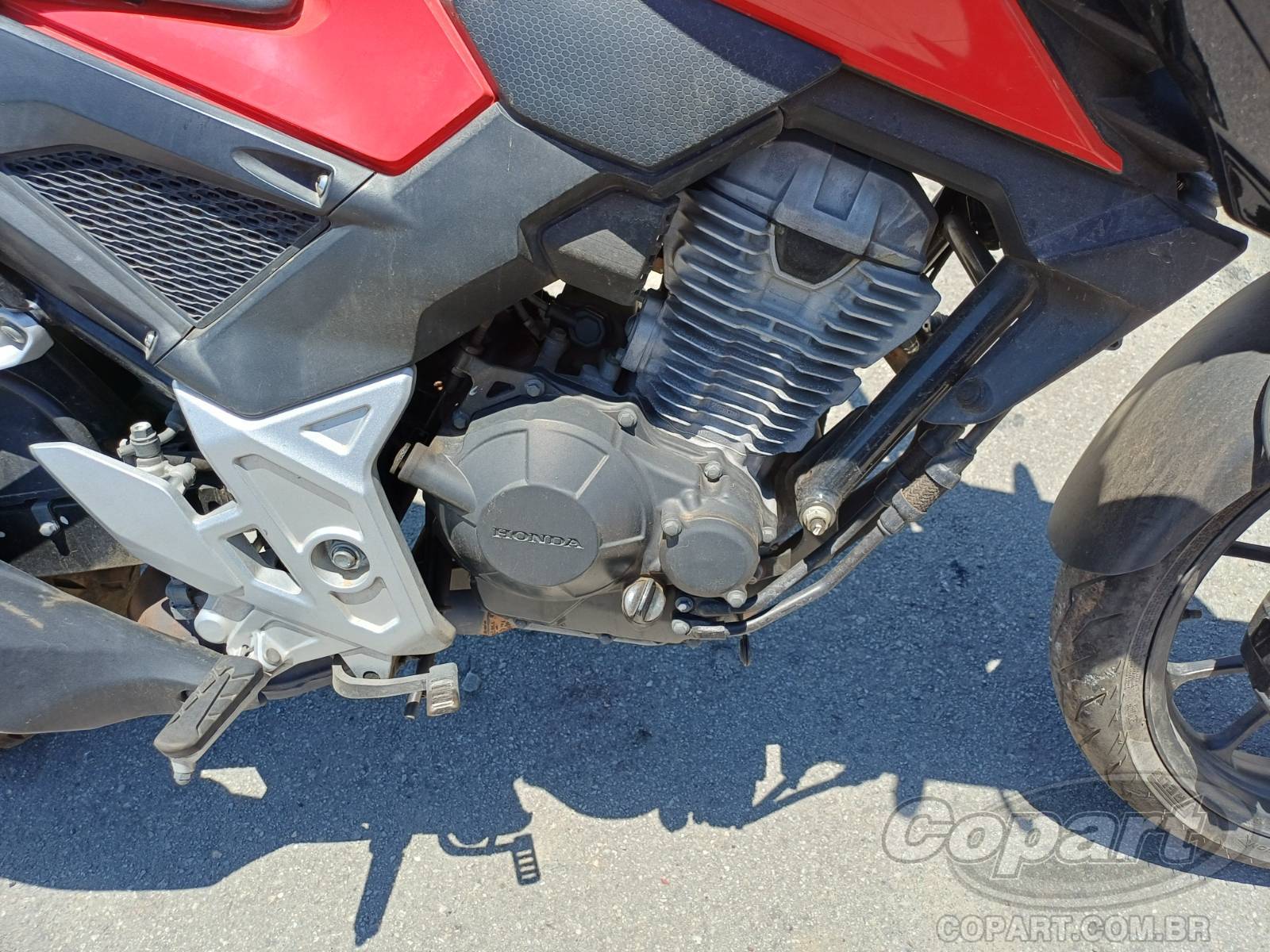 Foto 5: 2025 HONDA CB 300F