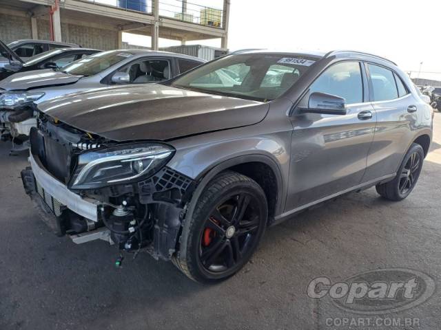 2017 MERCEDES BENZ GLA 