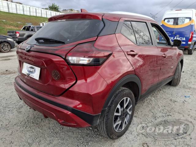 2024 NISSAN KICKS 