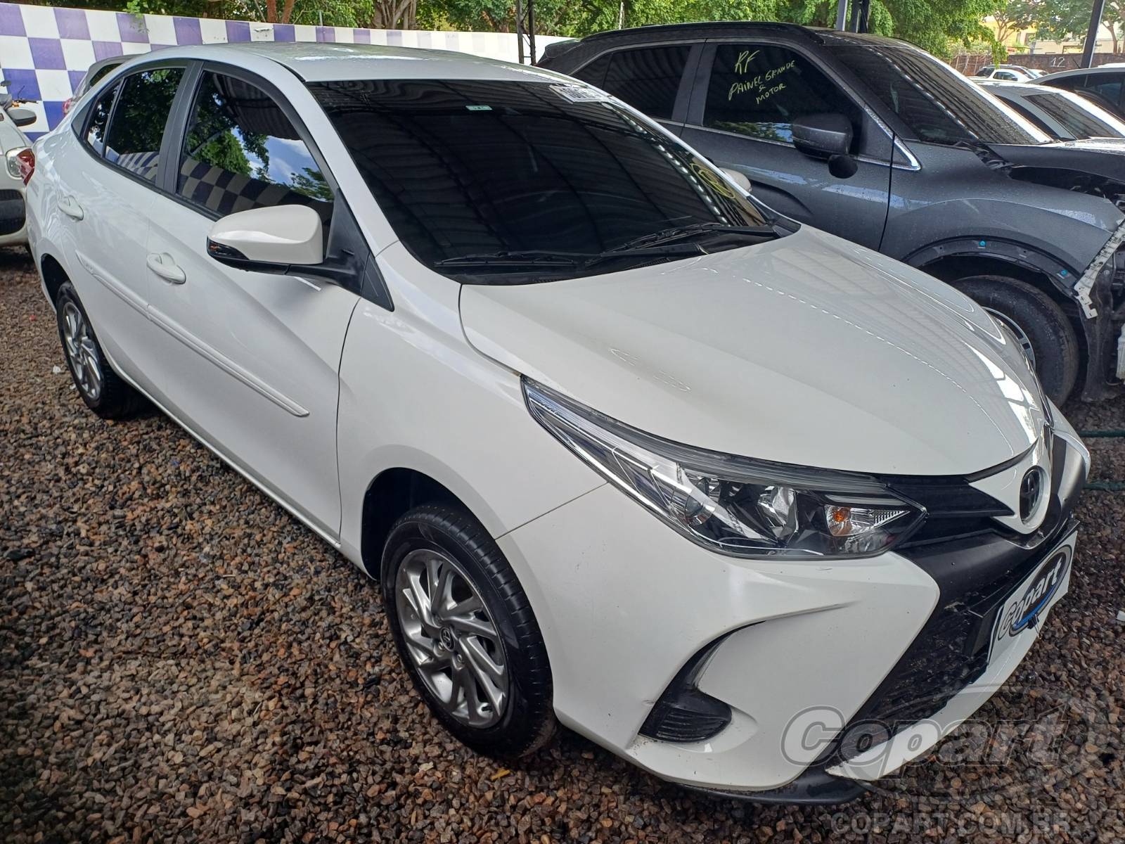 2025 TOYOTA YARIS SEDA