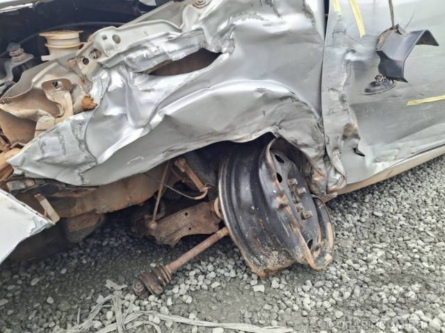 2011 FORD FIESTA 