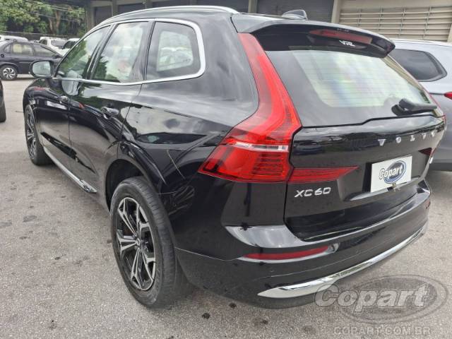 2022 VOLVO XC60 