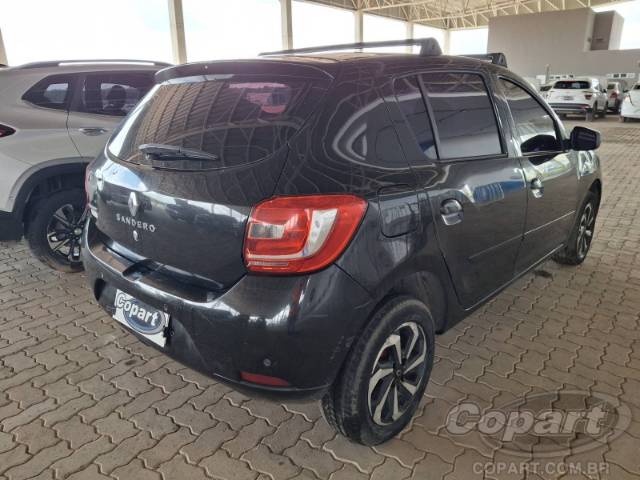 2016 RENAULT SANDERO 