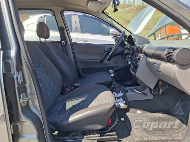 2012 CHEVROLET CLASSIC 