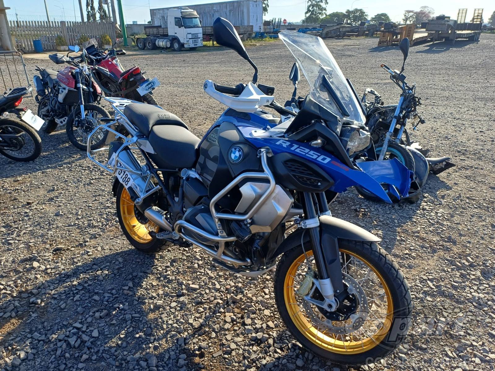 BMW R 1250 GS Adventure 2024 Pequena Monta