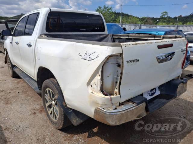 2019 TOYOTA HILUX CD 