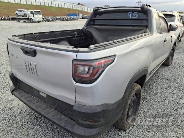 2022 FIAT STRADA 