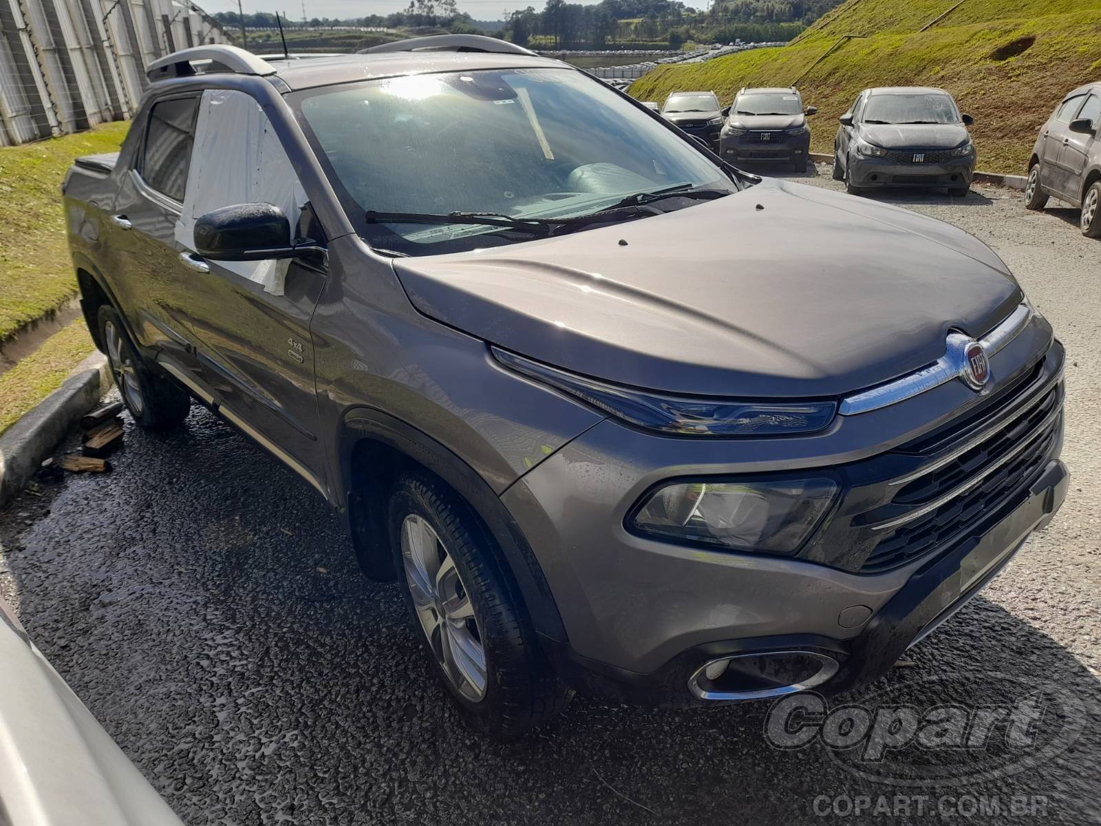 Veículo FIAT Toro FIAT TORO Volcano AT9 2.0 MultiJet Turbo Diesel 2020 2020 em leilão