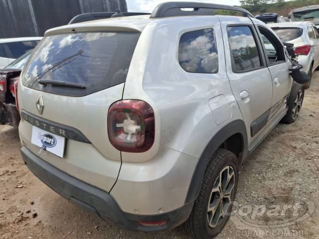 2022 RENAULT DUSTER 