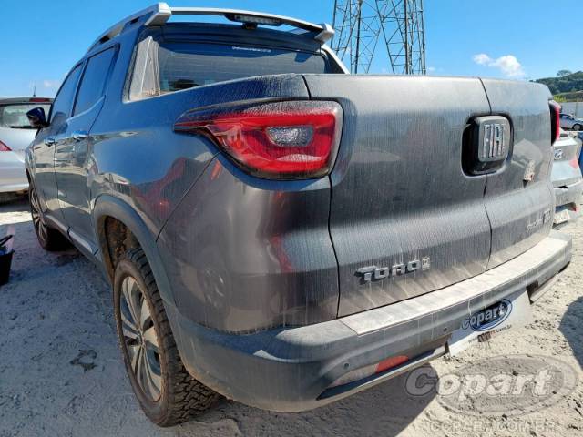 2022 FIAT TORO 