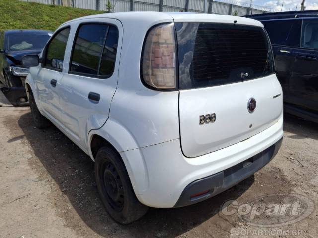 2016 FIAT UNO 