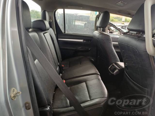 2017 TOYOTA HILUX CD 