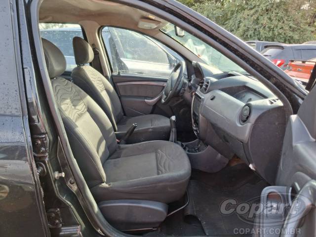 2015 RENAULT DUSTER 