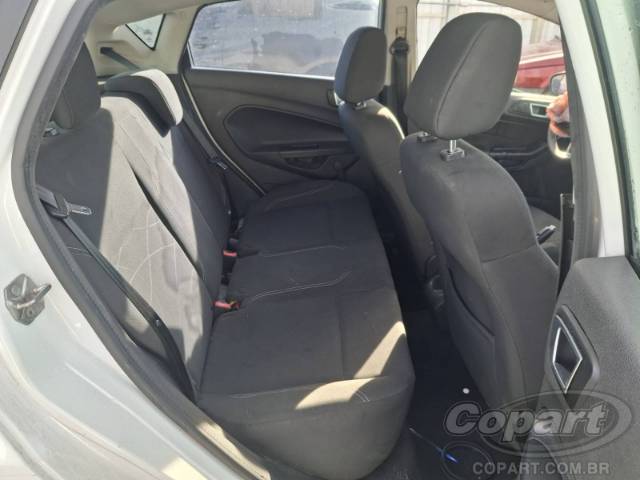 2015 FORD FIESTA 