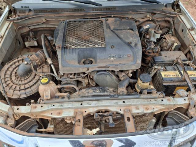 2013 TOYOTA HILUX CD 