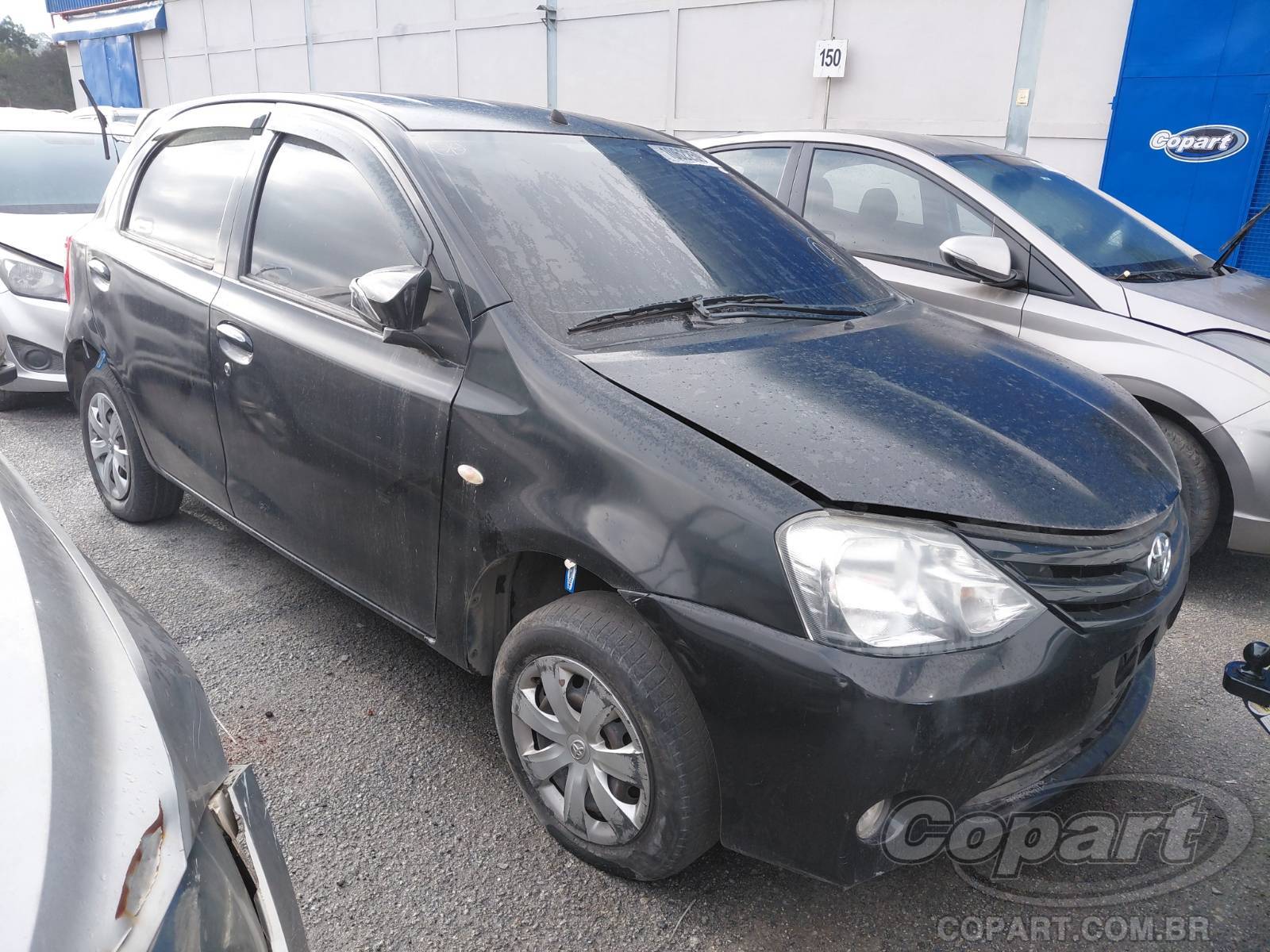 TOYOTA ETIOS 2016