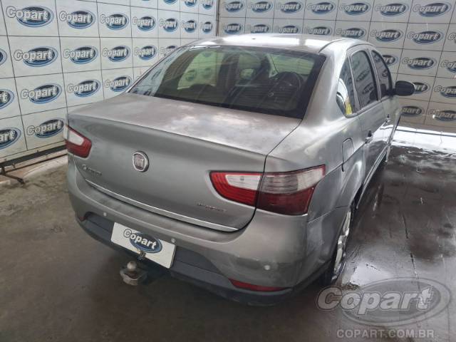2015 FIAT GRAND SIENA 