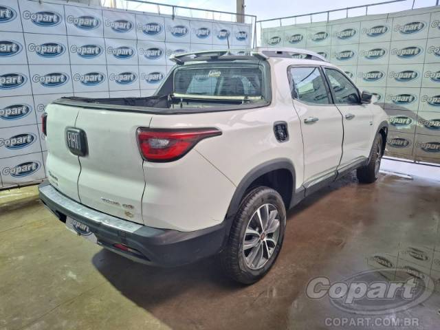 2021 FIAT TORO 
