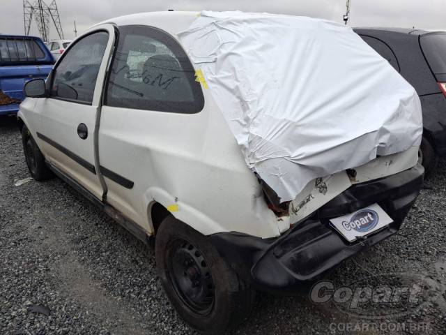 2001 CHEVROLET CELTA 