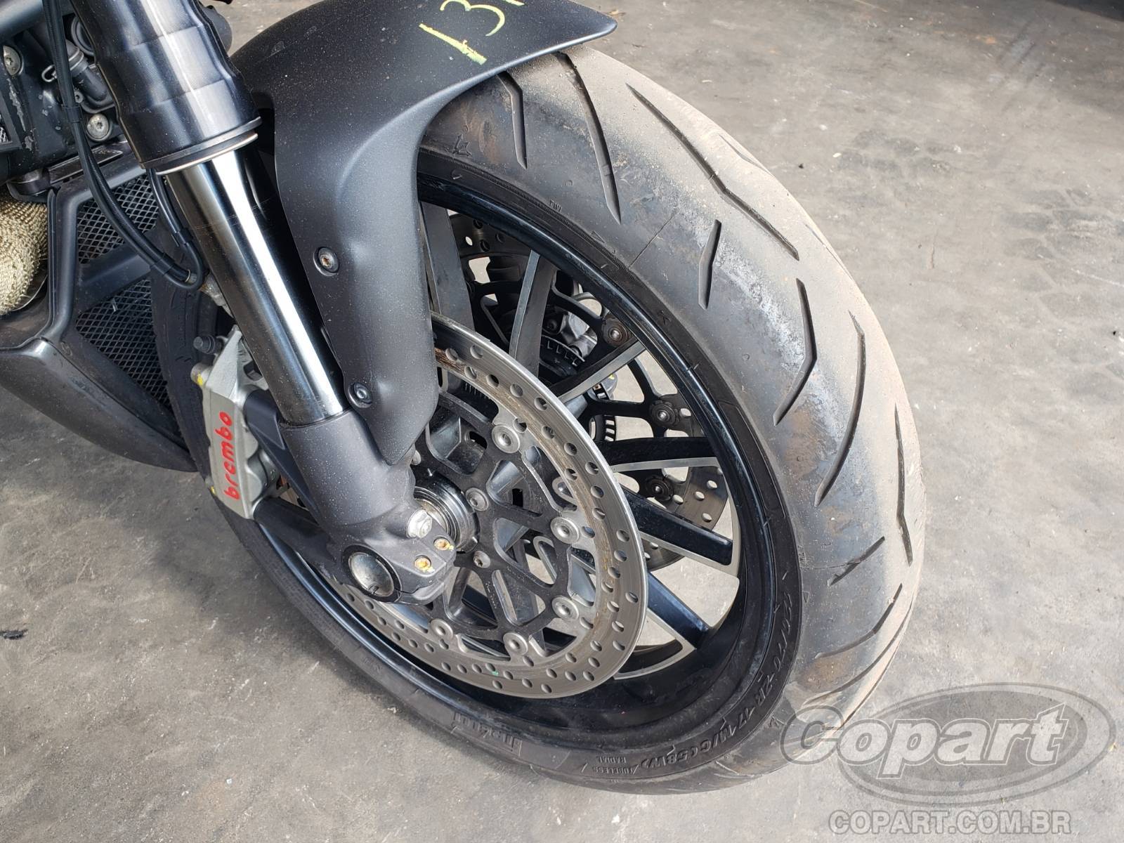 Foto 5: 2015 DUCATI DIAVEL