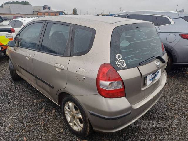 2005 HONDA FIT 