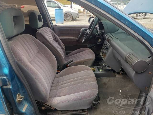 1996 CHEVROLET CORSA 