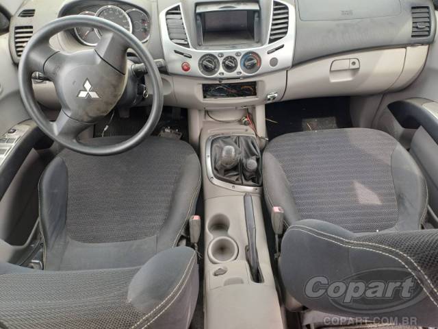 2013 MITSUBISHI L200 TRITON 