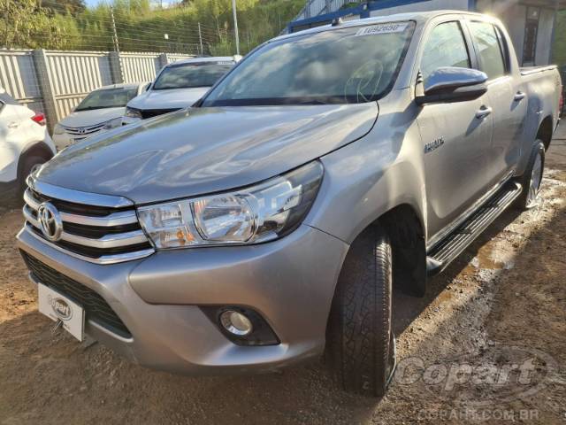 2017 TOYOTA HILUX CD 