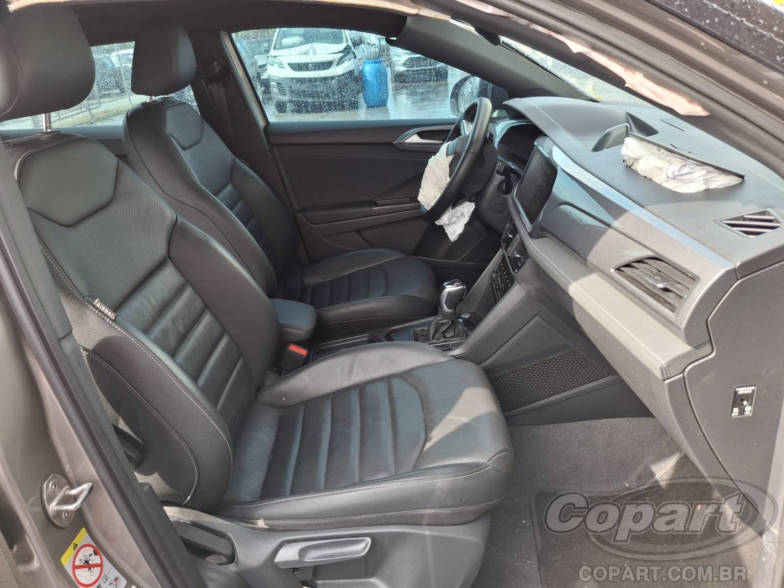 2023 VOLKSWAGEN TAOS — foto 5 de 10