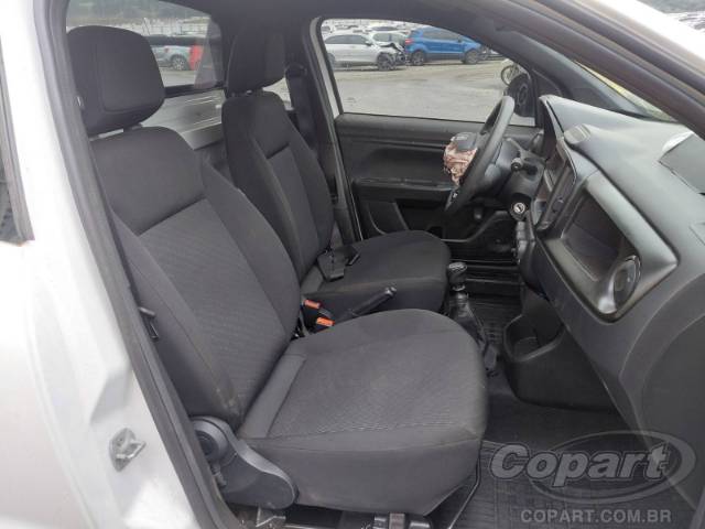 2025 FIAT STRADA 